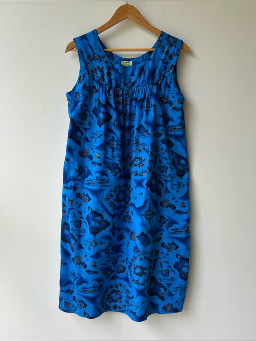 Ui-Maikai Vintage Hawaiian Dress Blue Printed Floral Cotton Women’s Size Small ?